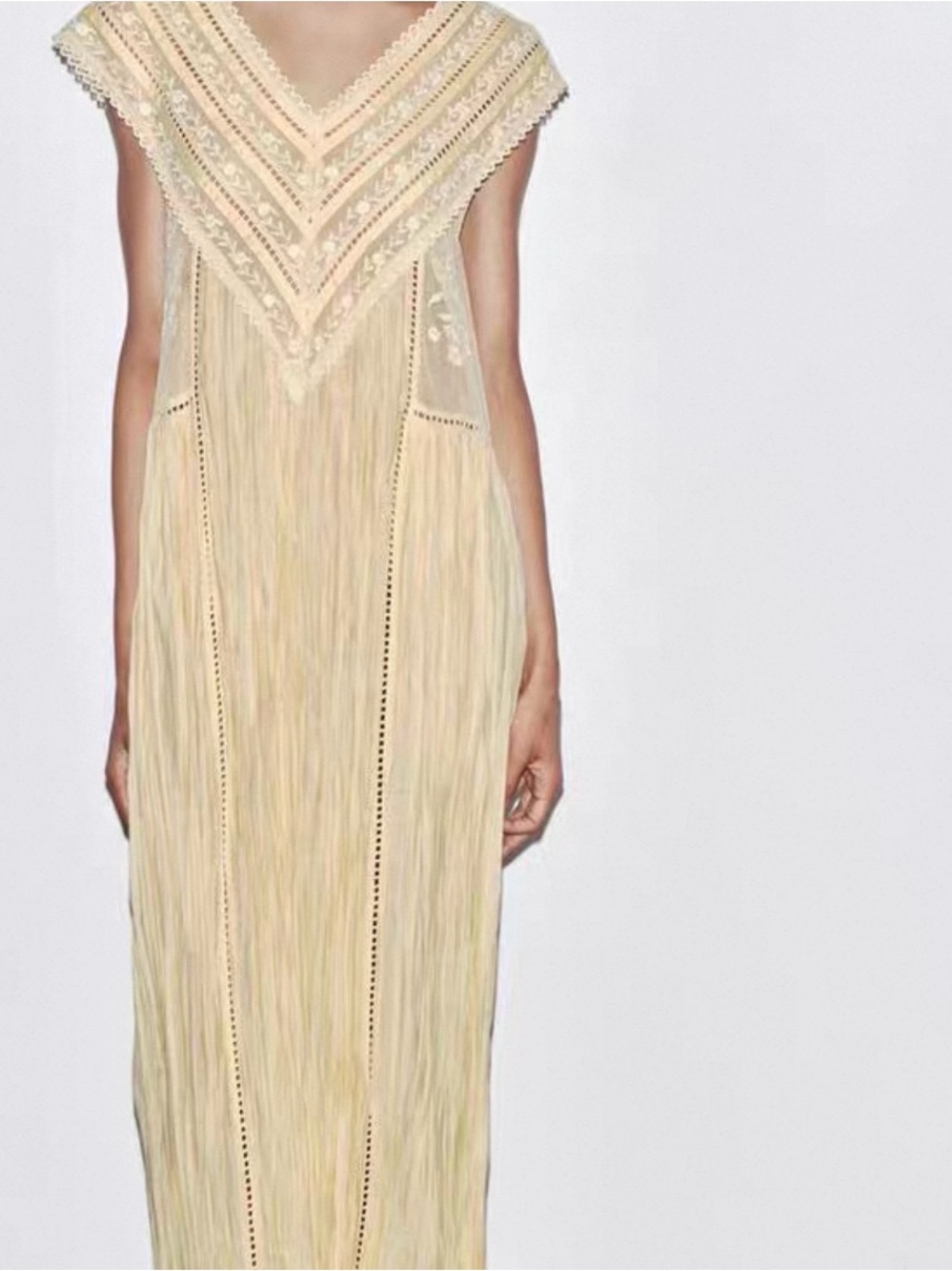 Zara Cream Lace-Trim V-Neck Maxi Dress NWOT Size S